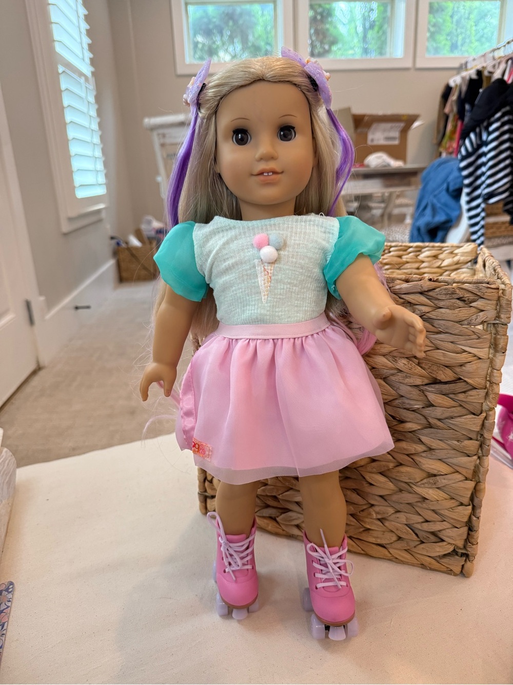 Kids Roller Skate Doll in Pink & Teal Dress - Picture 2 of 11